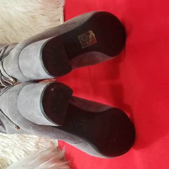 TORY BURCH OVER THE KNEE BOOTS - Picture 6 of 9